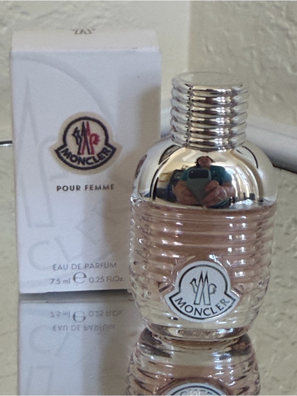Moncler Pour Femme Eau de Parfum Mini 7.5ml NIB